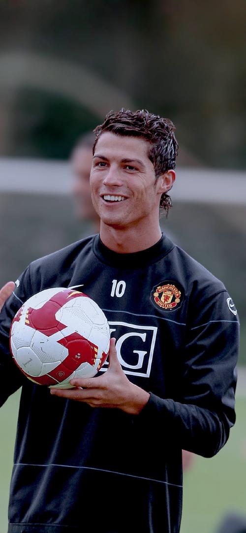 莱切0-0维罗纳，两队各拿一分