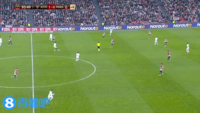 阿森纳3-1拜仁，廷贝尔、马杜埃凯、马丁内利破门，诺伊尔送礼