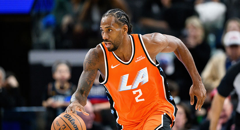 姆伯莫不想让曼联和喀麦隆起冲突，决定让二者商讨回国时间