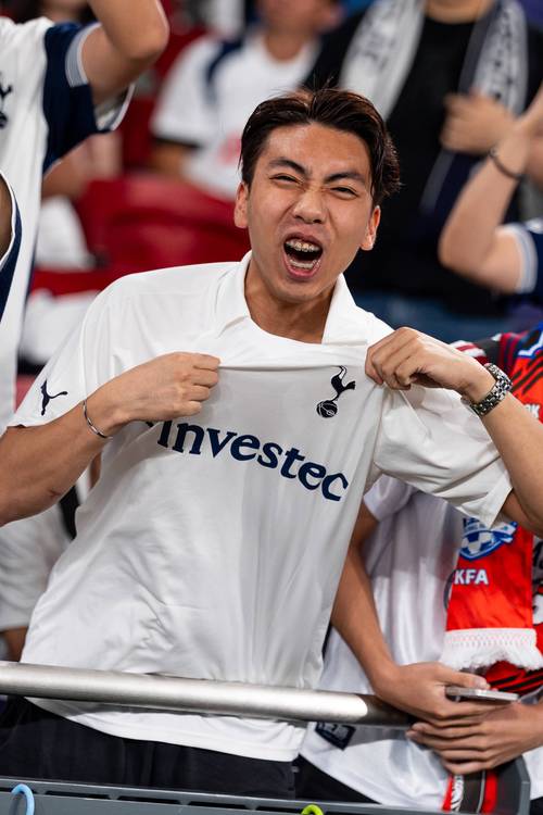 德媒：诺伊尔因为肠胃炎缺席了拜仁本周的训练（德媒：肠胃炎致诺伊尔无缘拜仁本周训练）